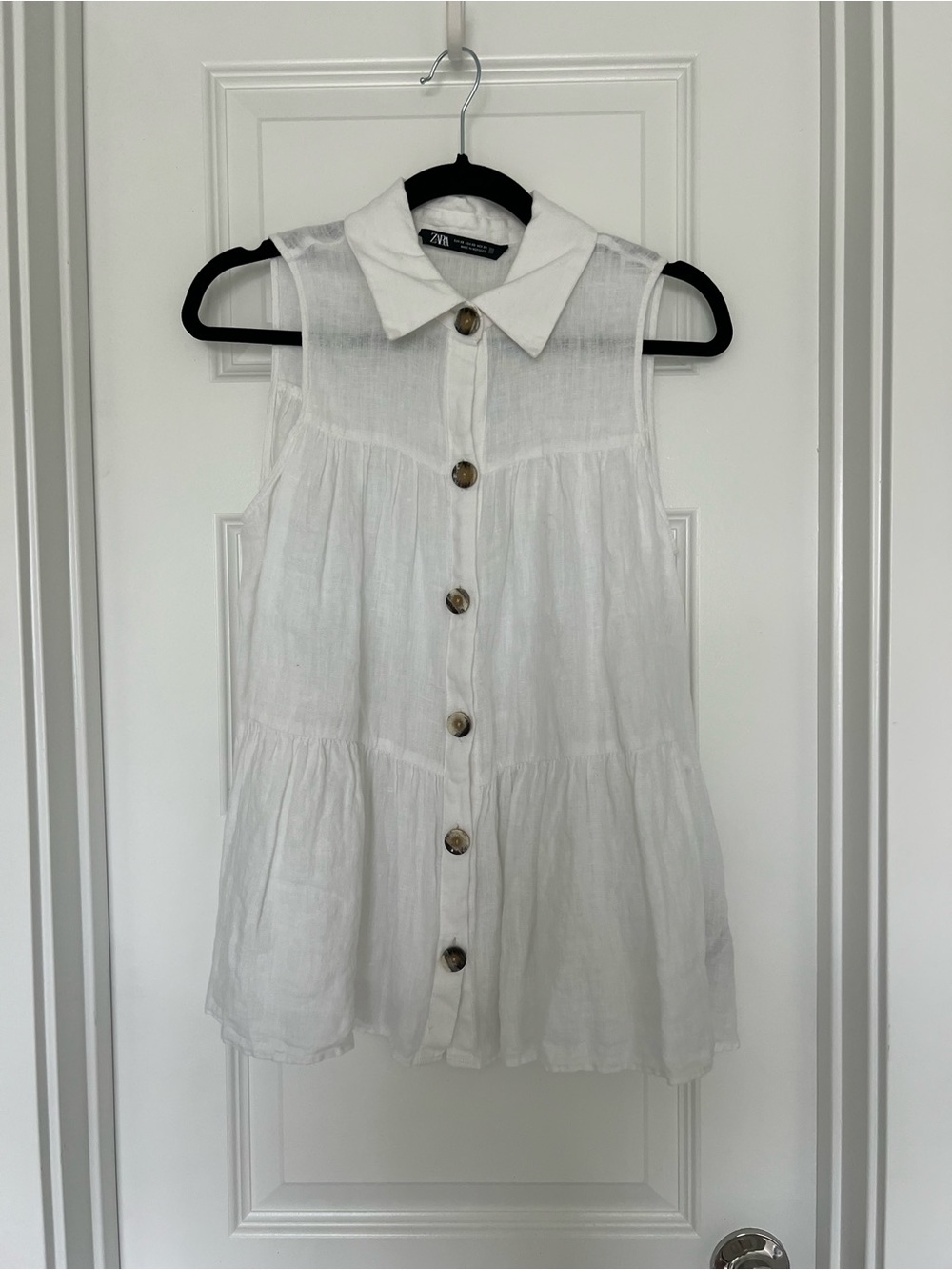 Zara White Sleeveless Tiered Button-Down Linen Blouse